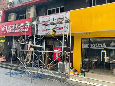 固始制作广告招牌如何避免它发黄？